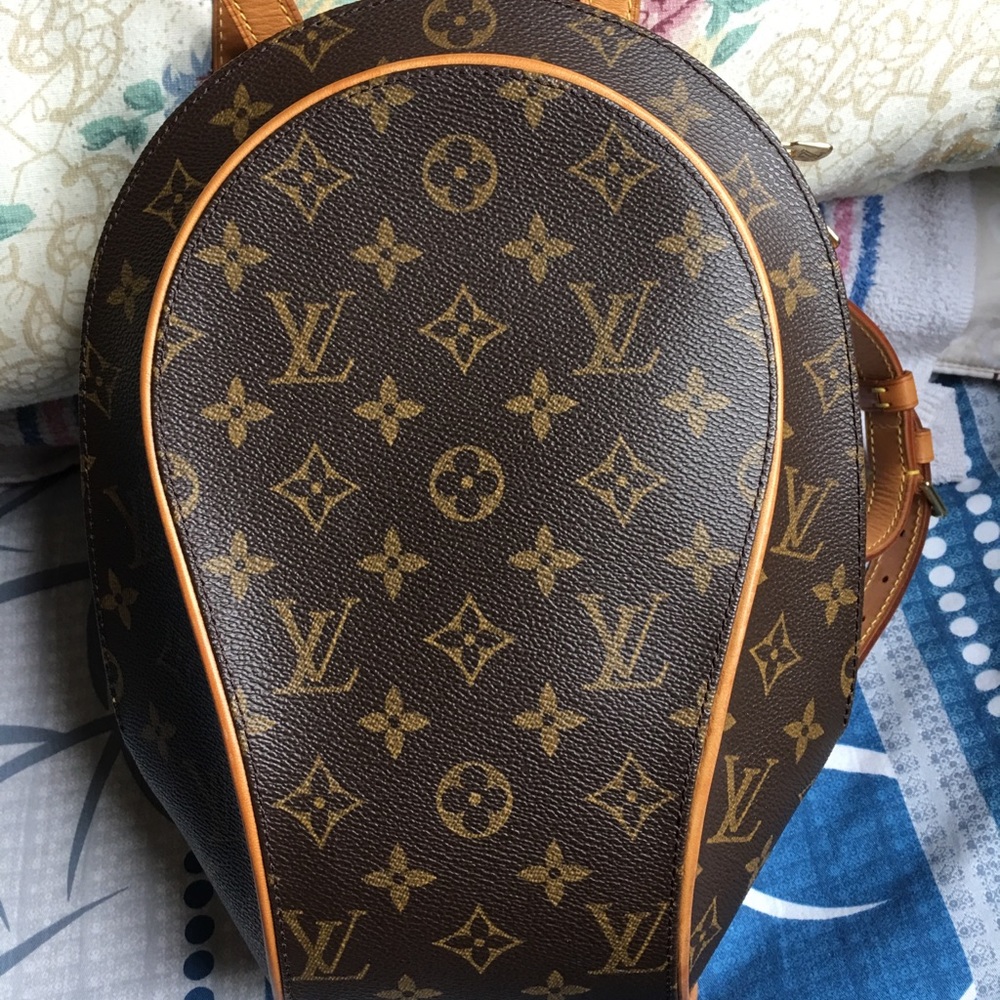 Ellipse Louis Vuitton backpack